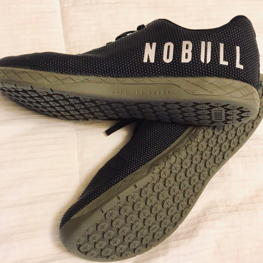 Mens black No Bull training shoes